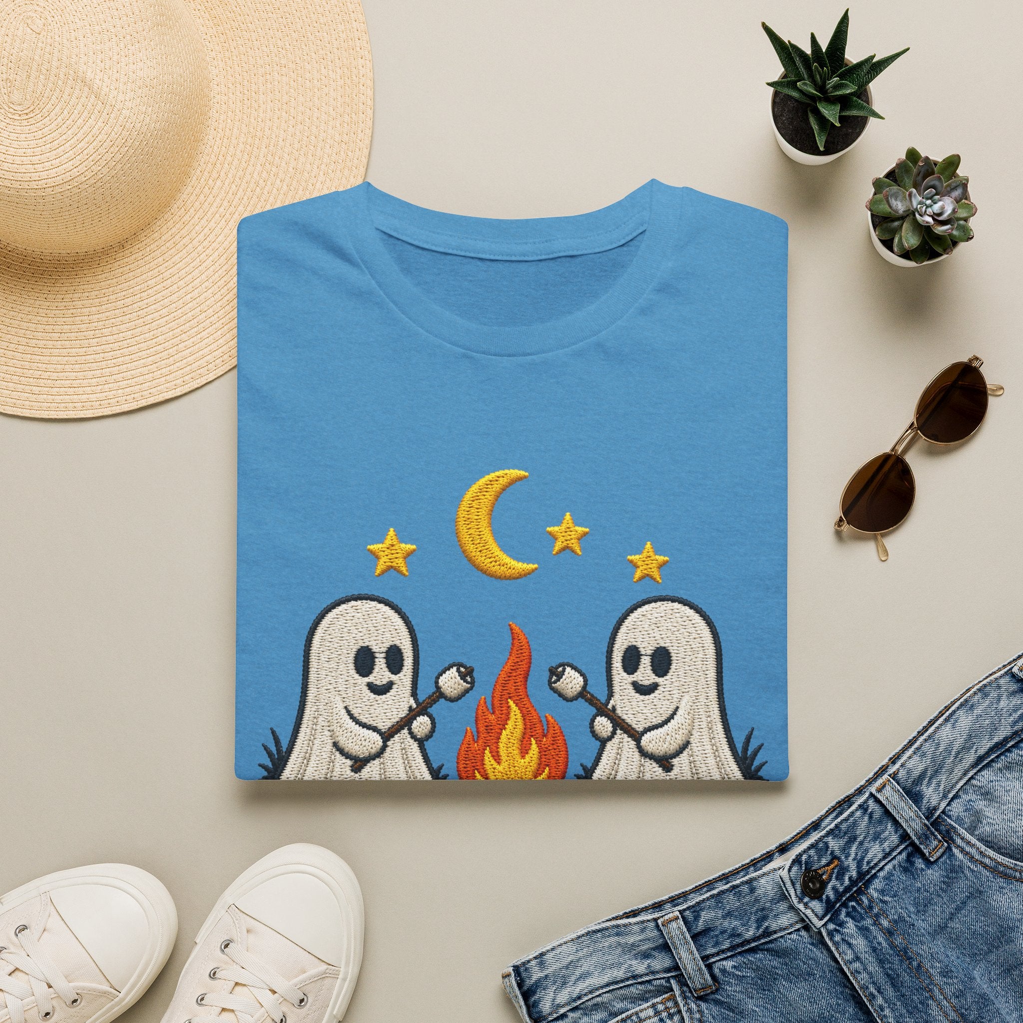Cozy Camp Club Brodded  T-shirt EDITION 2025