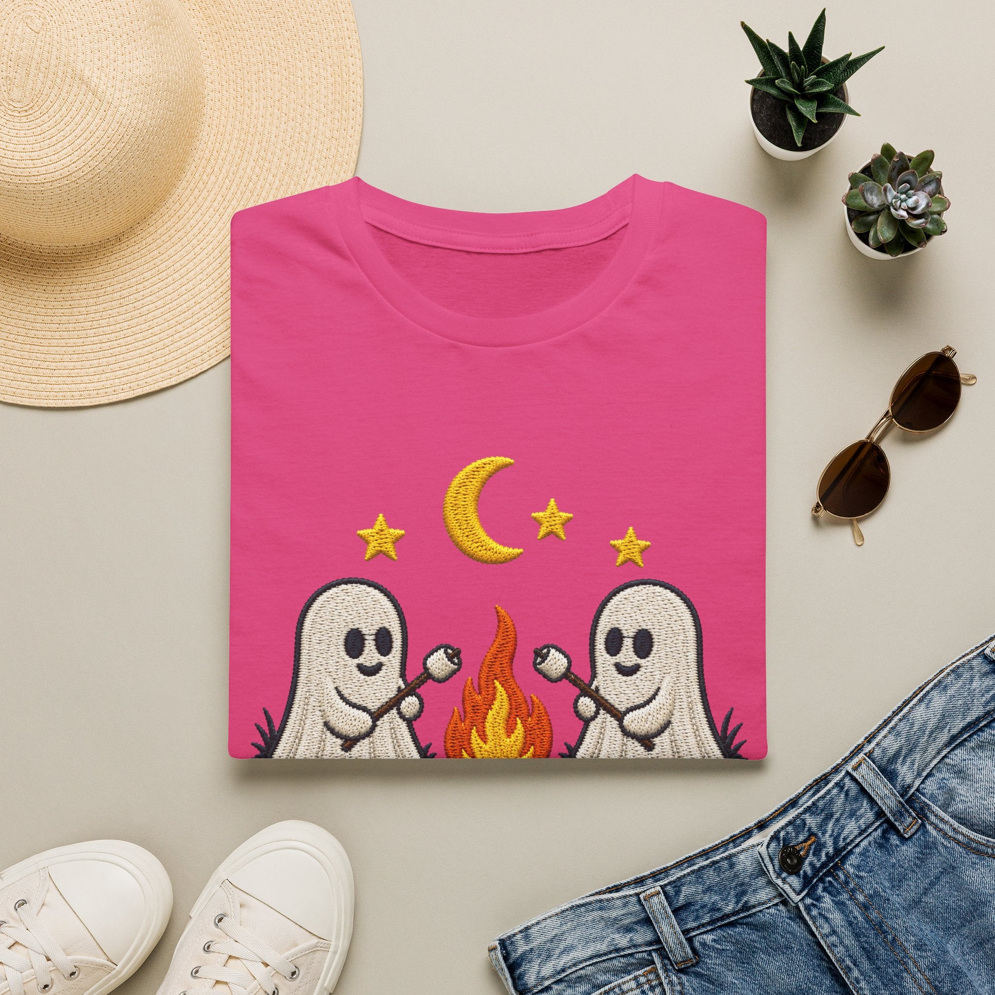 Cozy Camp Club Brodded  T-shirt EDITION 2025