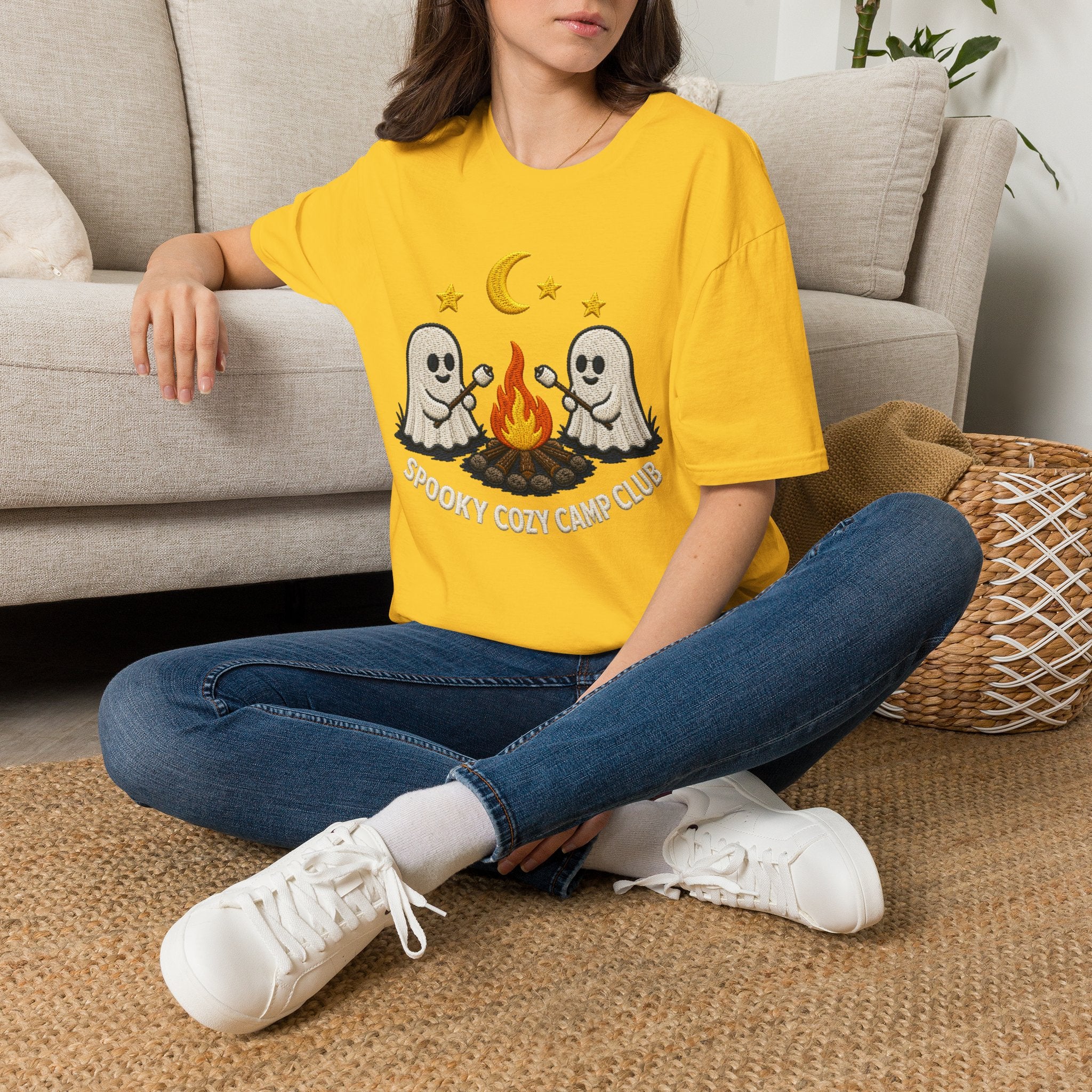 Cozy Camp Club Brodded  T-shirt EDITION 2025