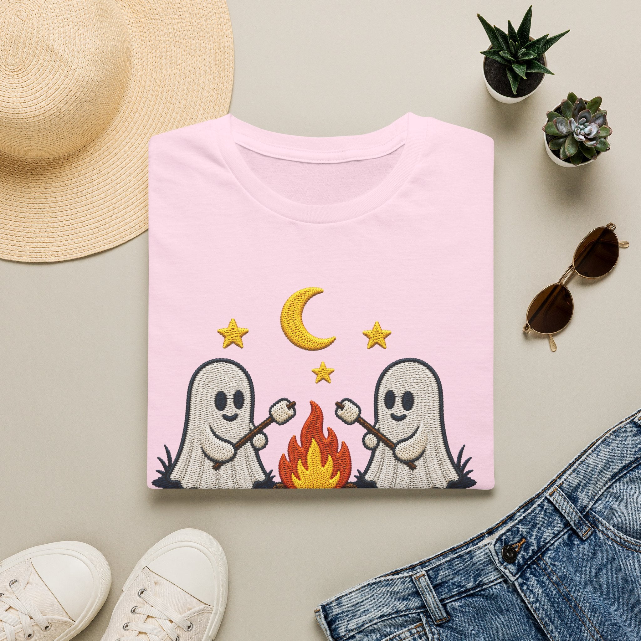 Cozy Camp Club Brodded  T-shirt