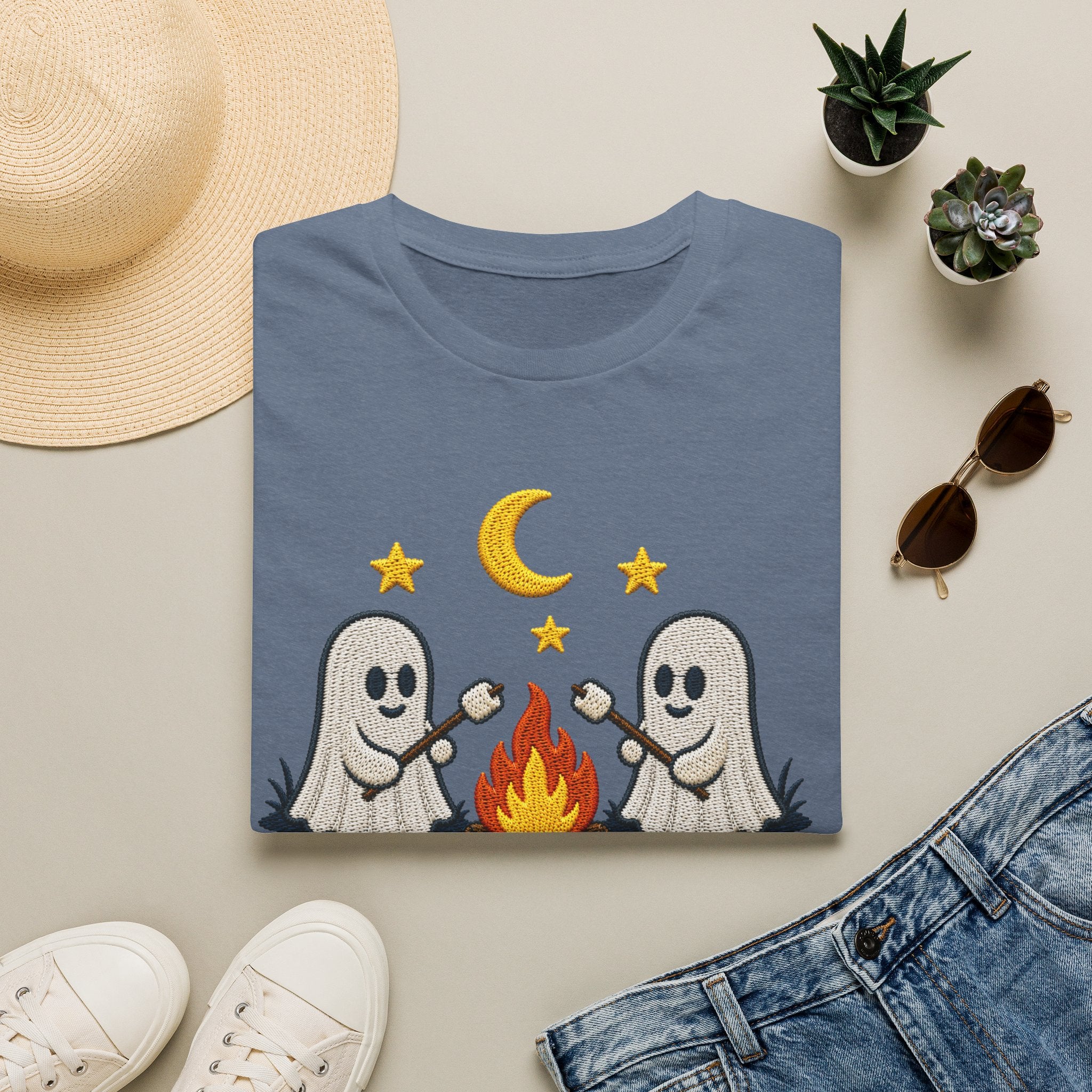 Cozy Camp Club Brodded  T-shirt